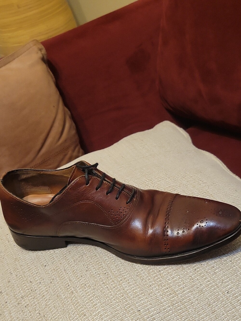 Magnanni For Neimann Marcus Brown Leather CapToe Oxford w/ Perforated Detailing